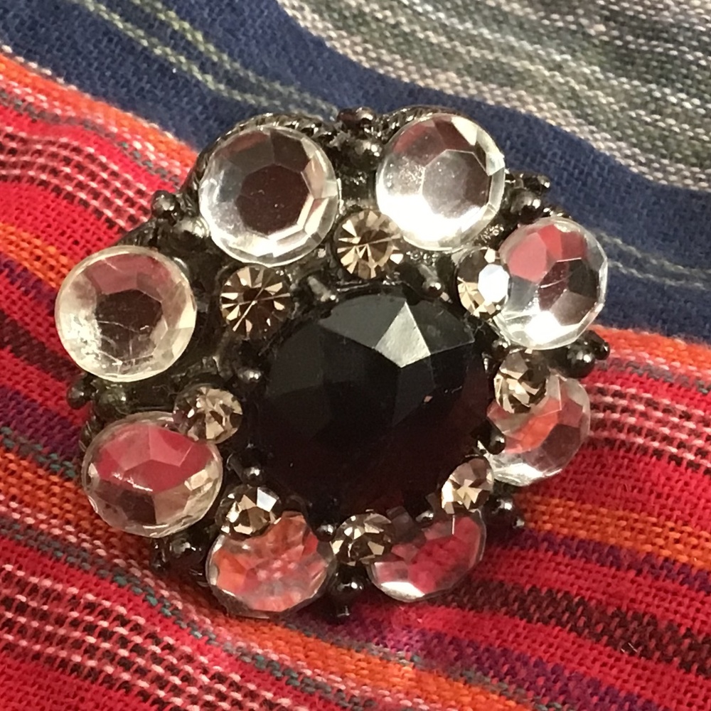 Holiday party bling Costume ring stretchy